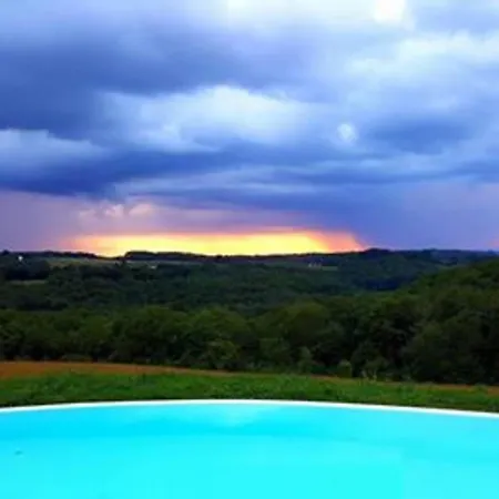 Villa Spacieuse Avec Piscine Privee A 350 M² Et Sur Demande *